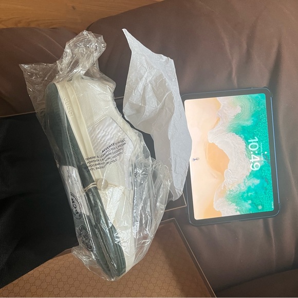 VINTAGE  RARE GUCCI 1984 Tennis Classics  ( New In Box)  US Sz. 8.5  (38.5 UK) - Picture 7 of 16